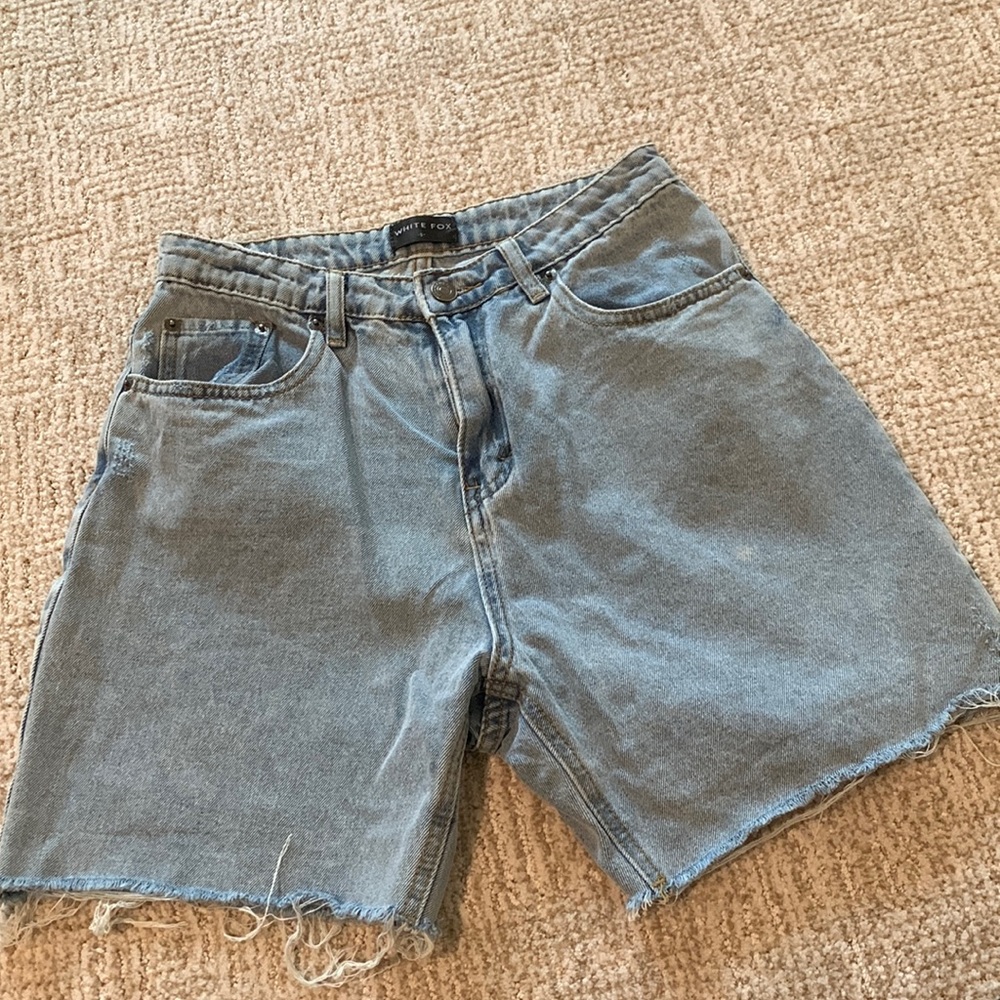 White Fox High-waisted Shorts